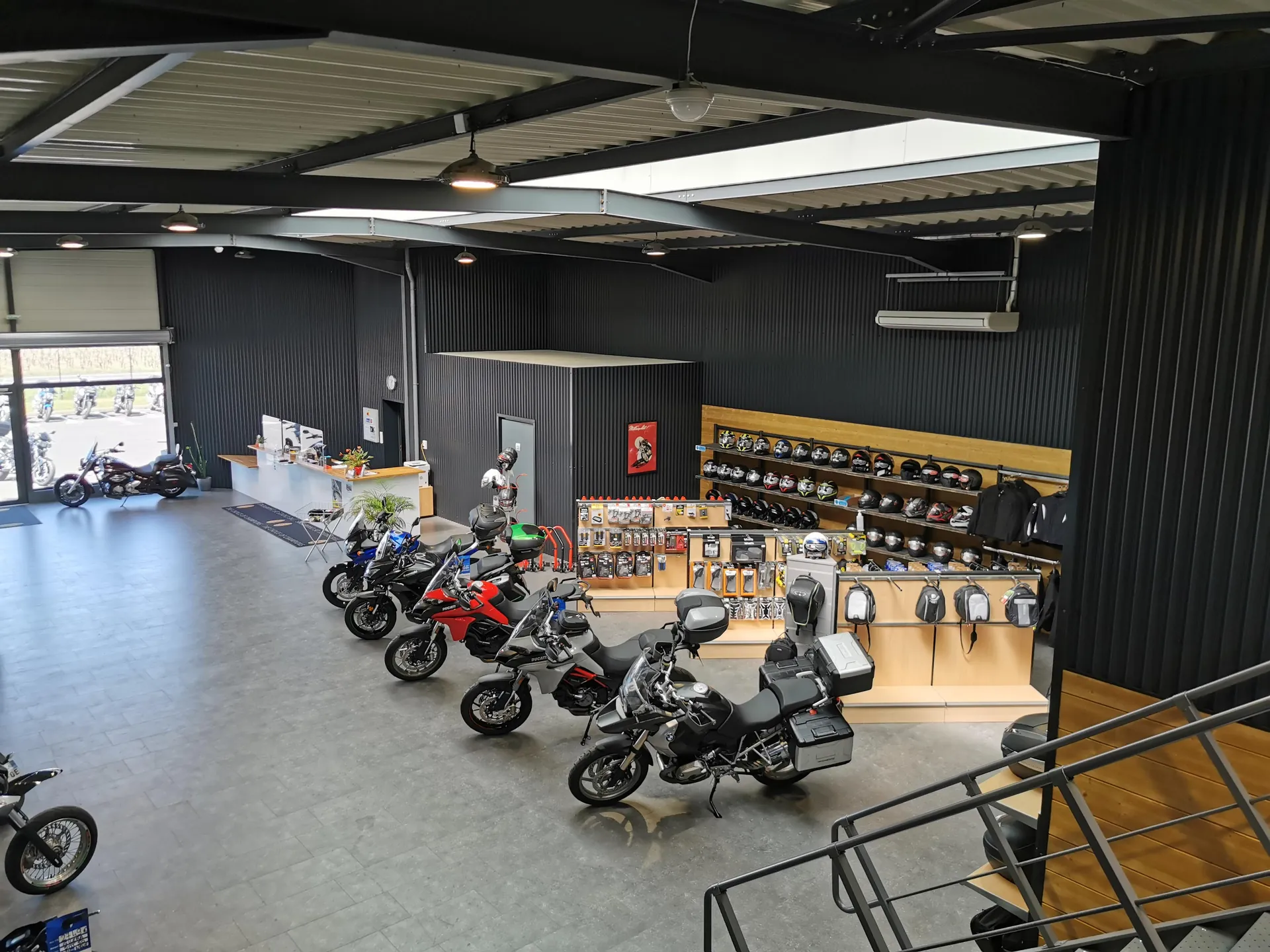 Showroom Sevre Moto